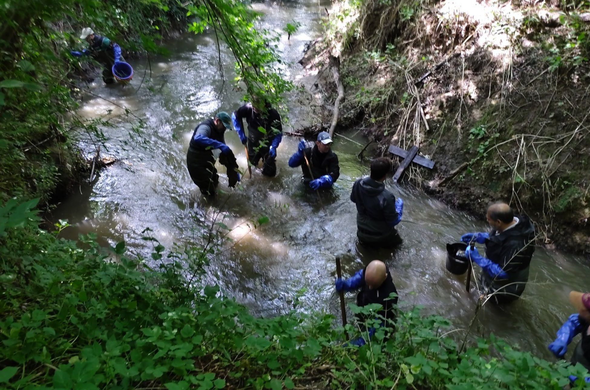 Aer Aqua Terra : agir pour des rivières plus propres !